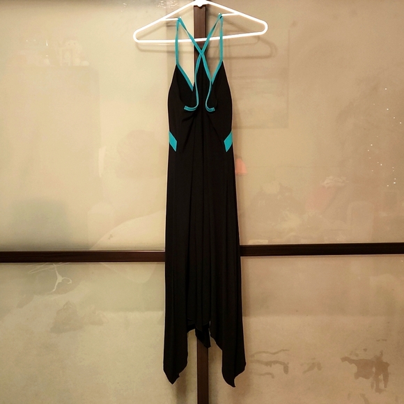 Flowy Midi Dress - Picture 2 of 2